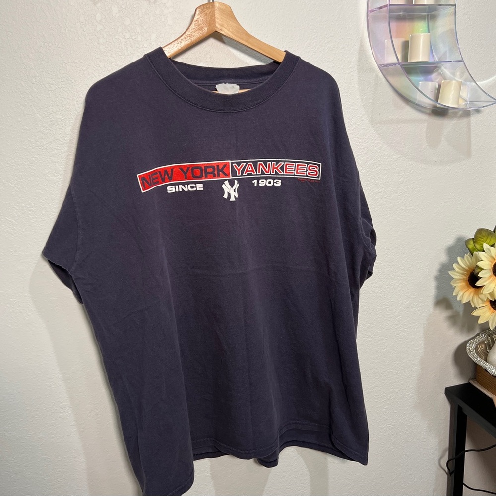 Vintage New York Yankees Navy Blue T-Shirt